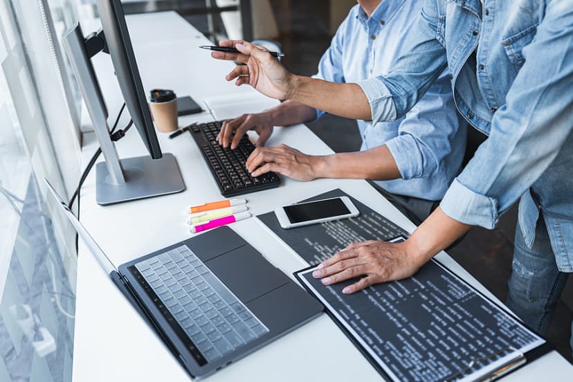 6 Reasons To Outsource Your IT Staff